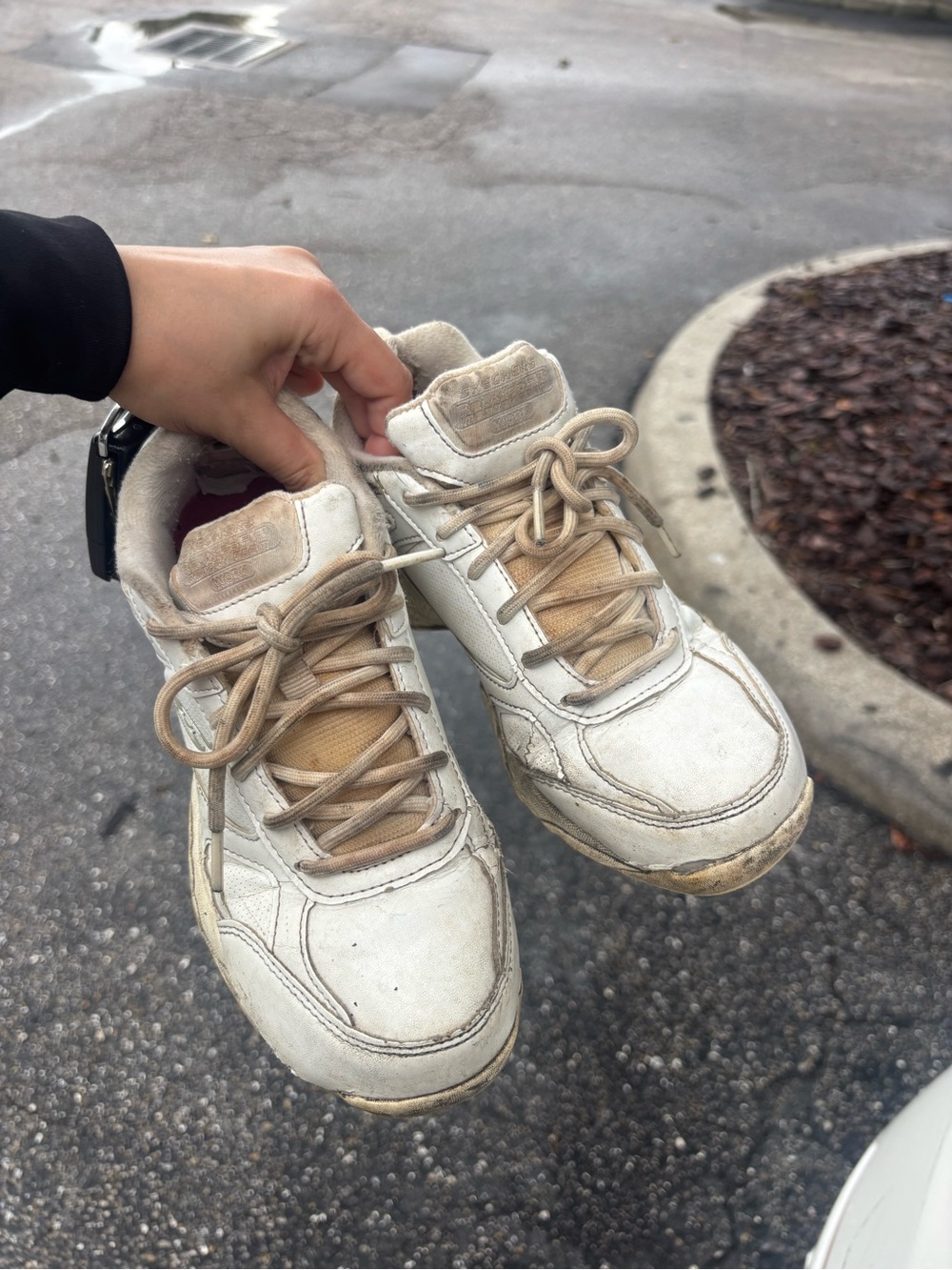USED Hooters Girl Shoes S 6.5